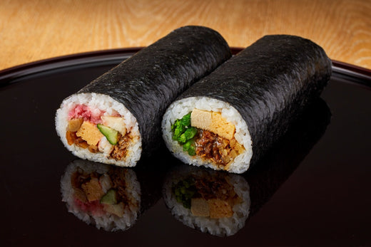 【2025年】今年の恵方は「西南西」!恵方巻におすすめの海苔をご紹介