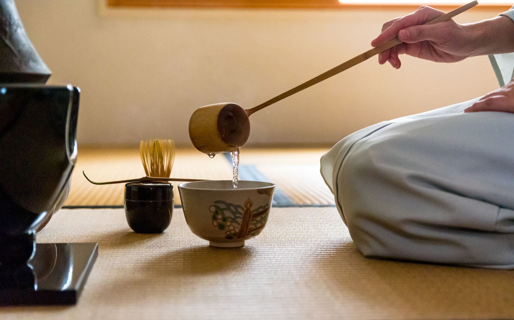 ふわふわの泡が作れる!自宅で楽しむ抹茶の点て方